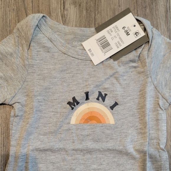 Unisex Mini Baby Rainbow 'Mini' Bodysuit Size 6-9 months - Picture 4 of 5